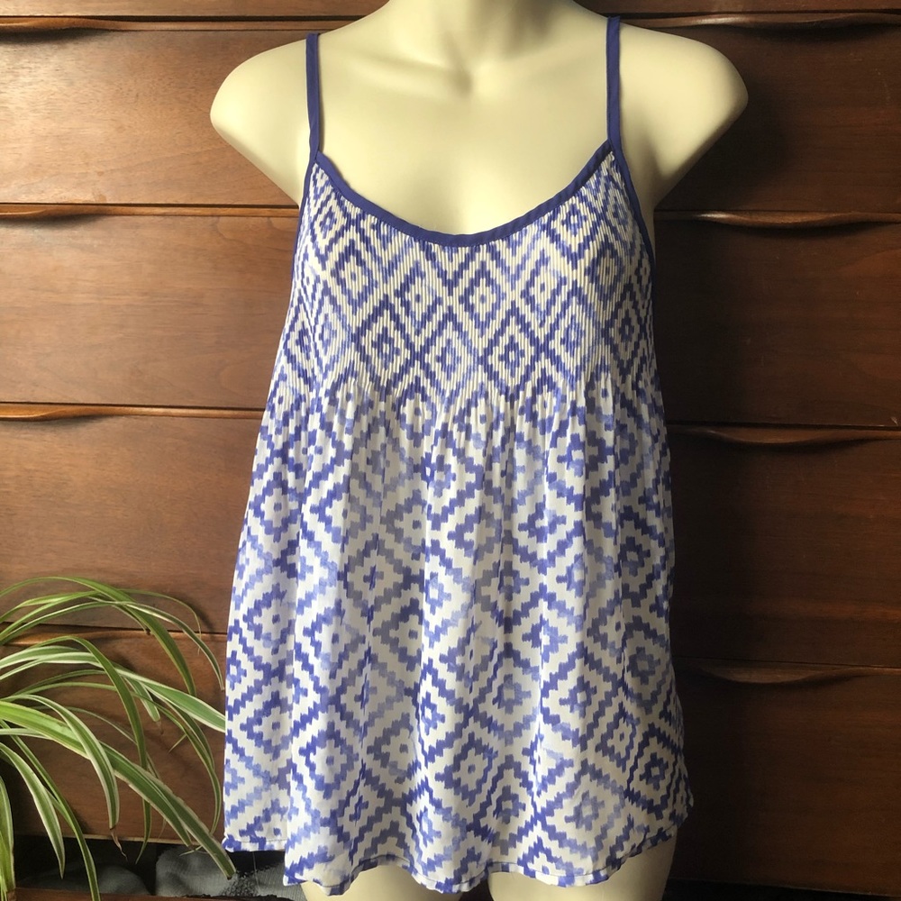 Princess Vera Wang Criss-Cross Tank